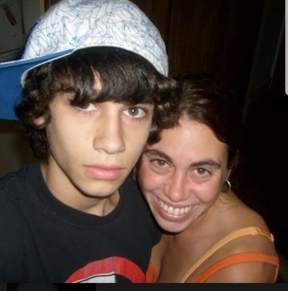 Meet your Posher, Michelle - Picture 1 of 1